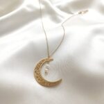 Łańcuszek PEARLA z księżycem Łańcuszek PEARLA z księżycem