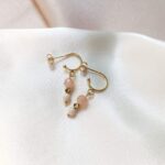 Kolczyki z kamieniem słonecznym i rzecznym Kolczyki z kamieniem słonecznym i rzecznym