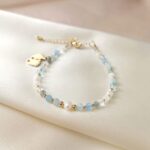 Bransoletka IT'S A BOY! z niebieskimi kamieniami Bransoletka IT'S A BOY! z niebieskimi kamieniami