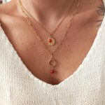 Łańcuszek - blaszka i koral Łańcuszek - blaszka i koral