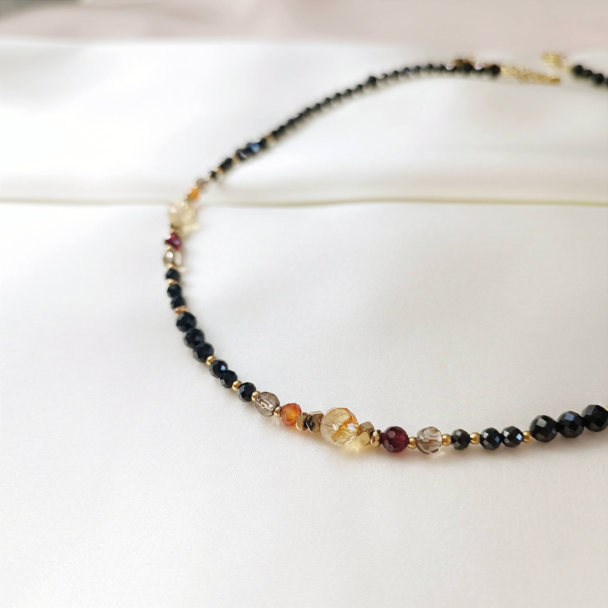 1730652796081 Naszyjnik NAYOMI