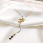 Łańcuszek Beezu z czarnymi kamieniami Łańcuszek Beezu z czarnymi kamieniami