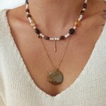 Unikat - naszyjnik perły z bryłkami kamieni Unikat - naszyjnik perły z bryłkami kamieni