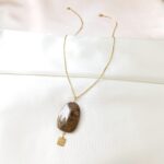 Łańcuszek z bronzytem - duży kamień Łańcuszek z bronzytem - duży kamień