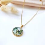 Wisiorki z owadami Wisiorki z owadami