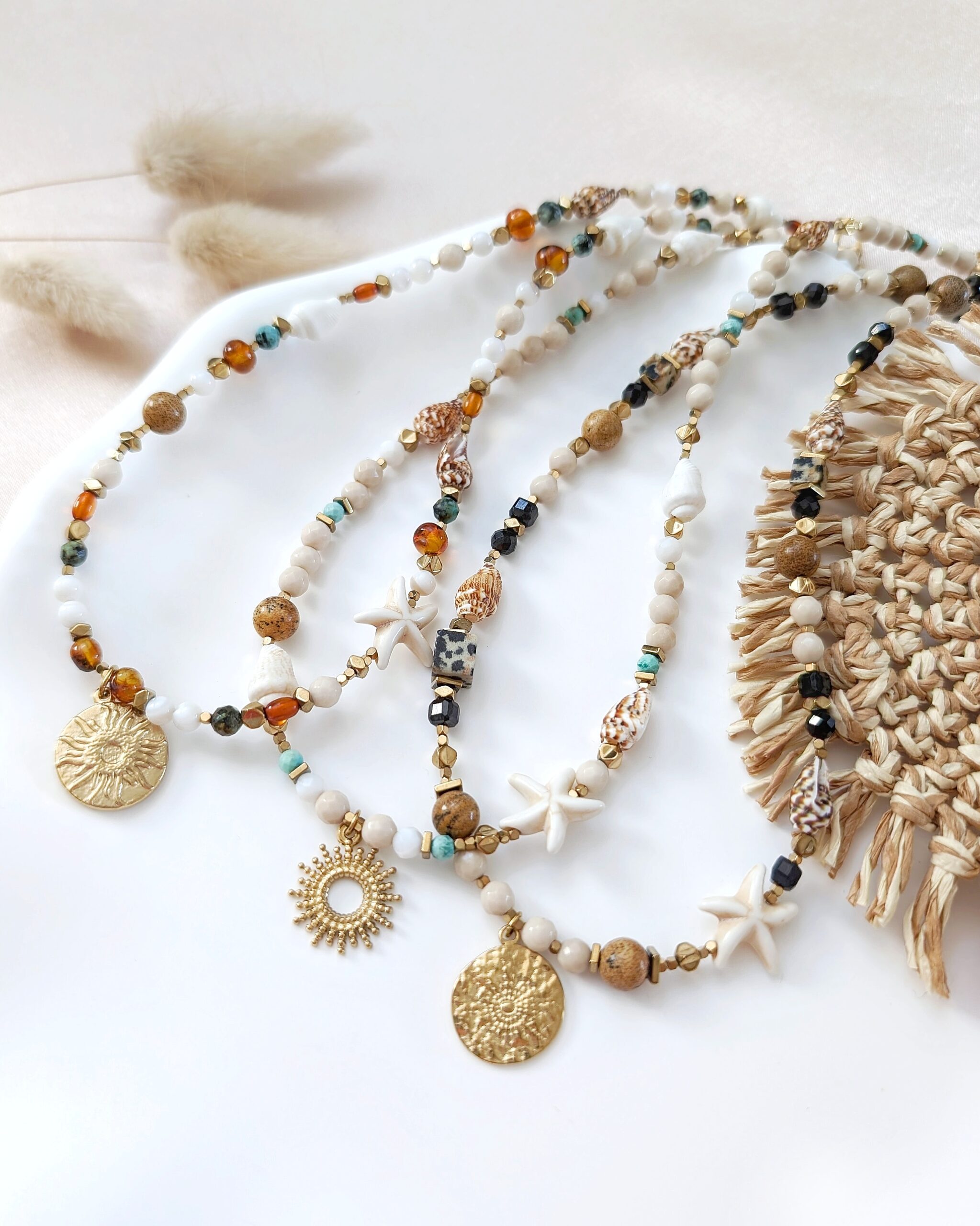 1000037800 Wakacyjny naszyjnik WHISPER