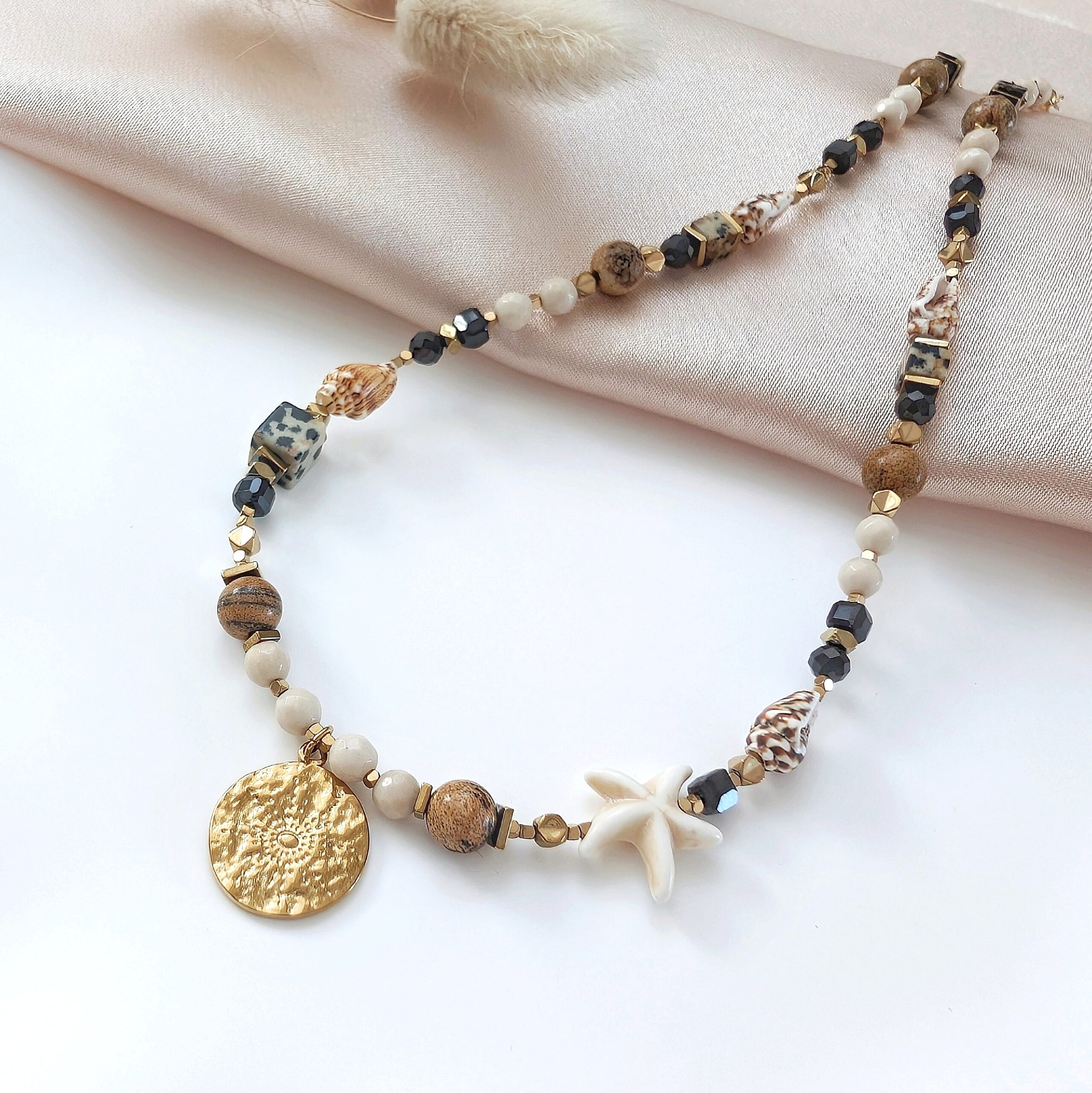 1000038179 Wakacyjny naszyjnik WHISPER