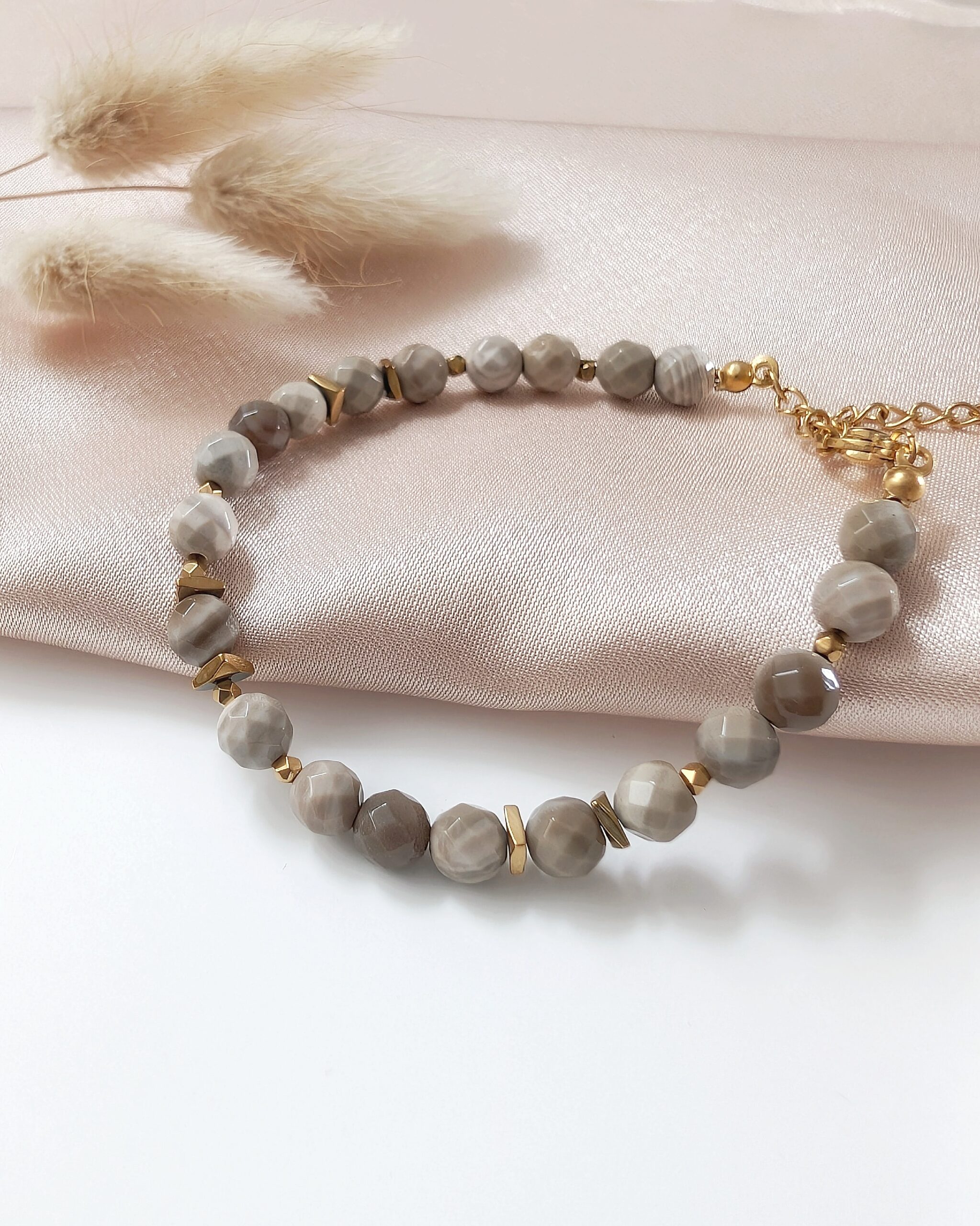 1000041855 Bransoletka z krzemieniem pasiastym