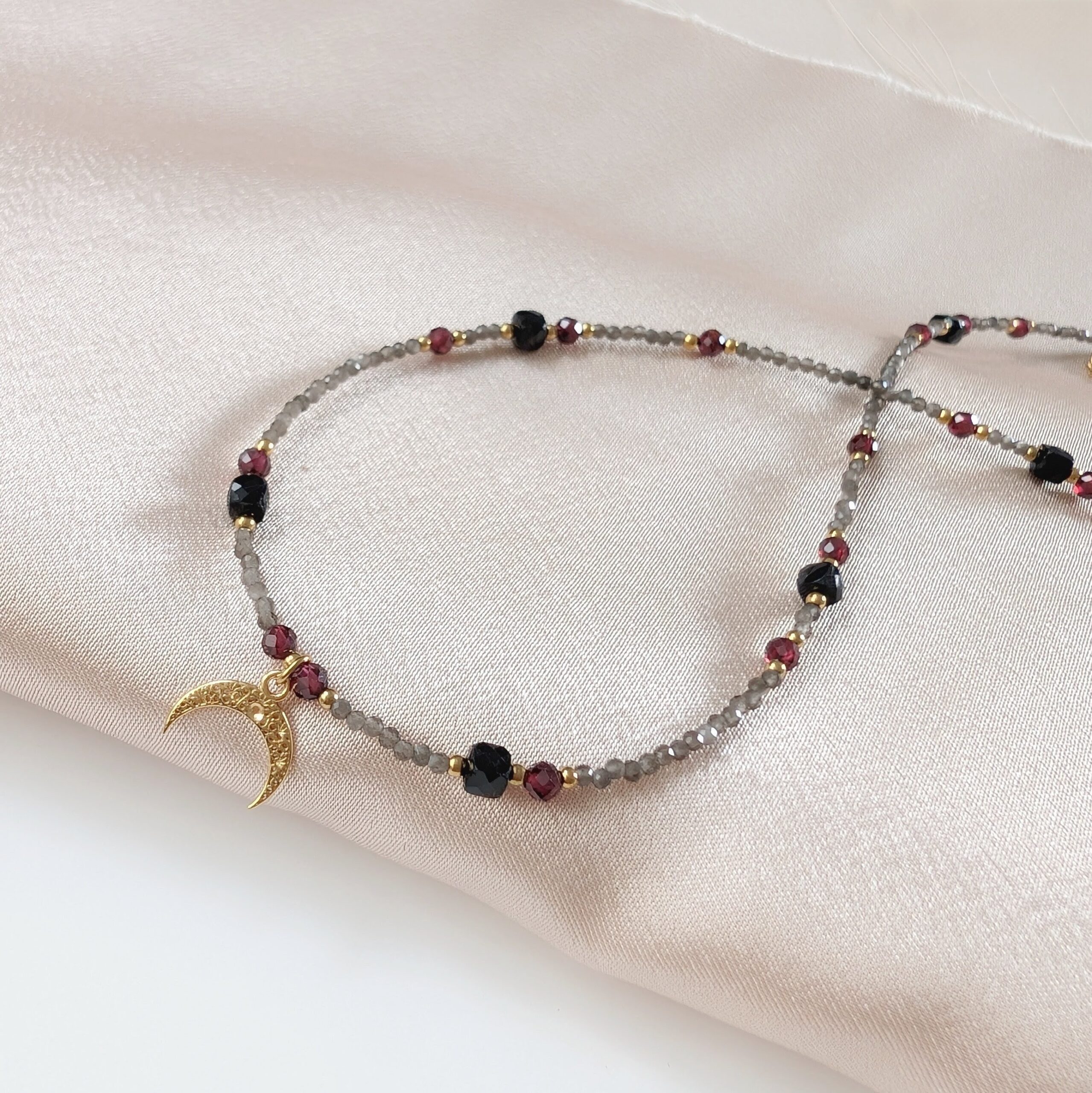 1000046637~2 Choker ANDRA