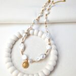 Naszyjnik z nieregularnych pereł Naszyjnik z nieregularnych pereł