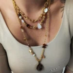 Naszyjnik ETERNA z surowym kryształem górskim Naszyjnik ETERNA z surowym kryształem górskim